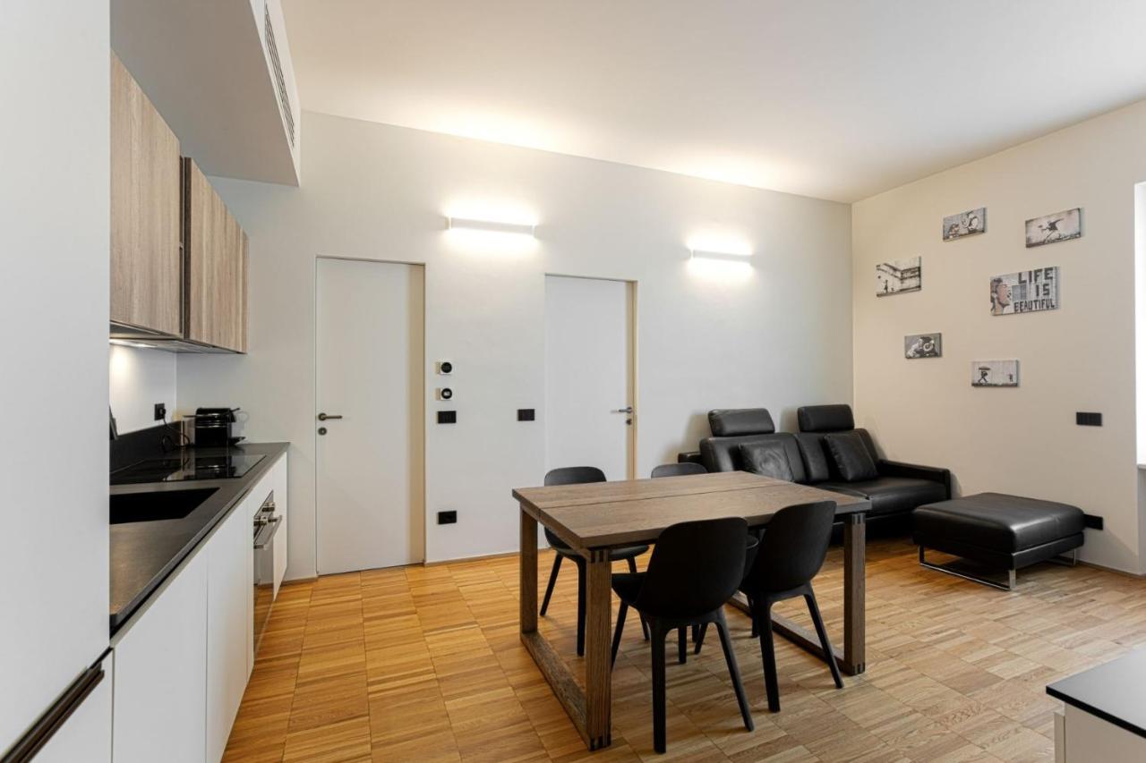 Easylife - Moderno Bilocale In Zona Porta Romana Милан Экстерьер фото